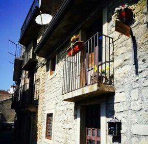 Montalbano Casa Dangelo, Montalbano Di Elicona